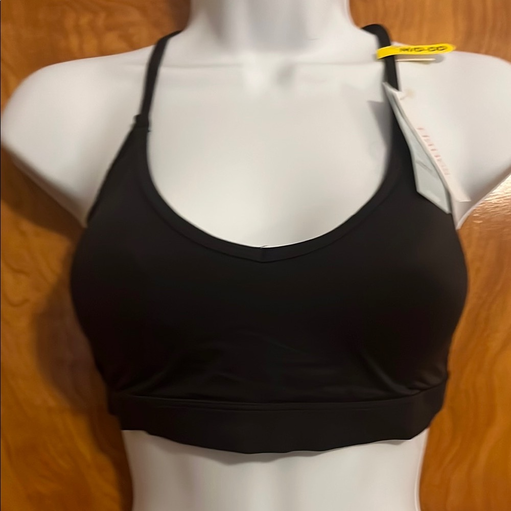 Hanes Black Sports Bra for Medium Support